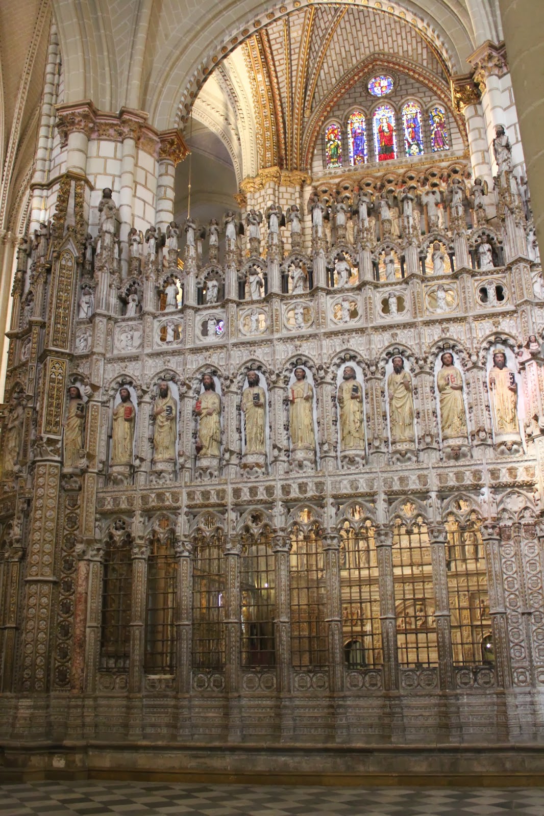 Maravillas ocultas de España: Catedral de Toledo.Altar mayor,coro y mas cosas.Tercera parte