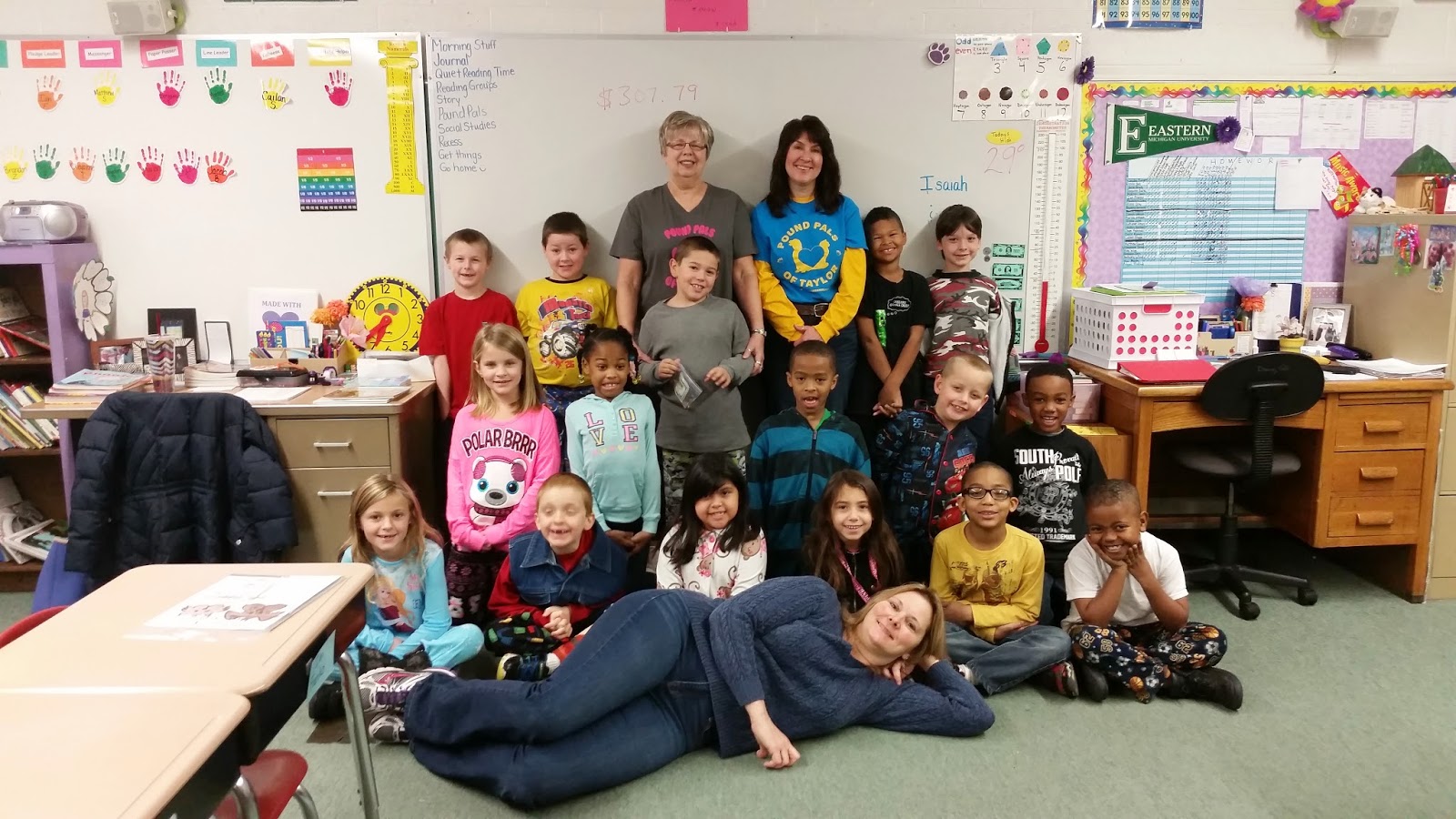 Talking Taylor Schools HOLLAND ELEMENTARY SCHOOL Secondgraders are