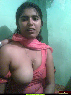 Indian girl boobs cleavage, milky boobs, small boobs, sexy girl, Sexy Indian girls