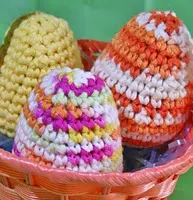 http://www.ravelry.com/patterns/library/quick--easy-easter-egg