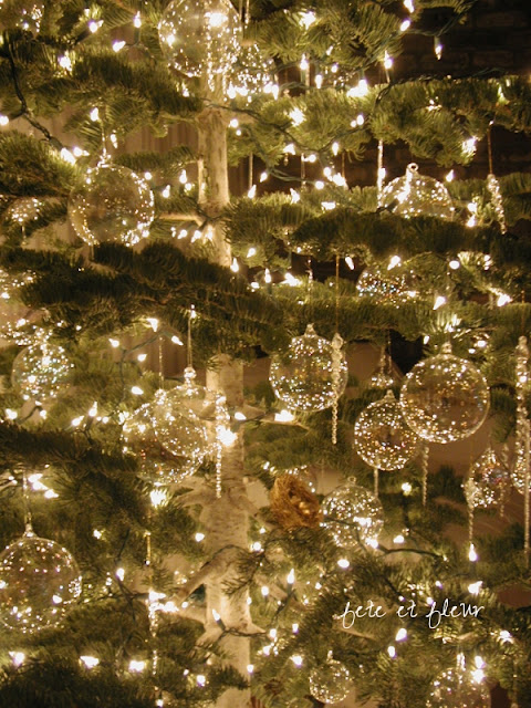 Fete et Fleur: Christmas is Here