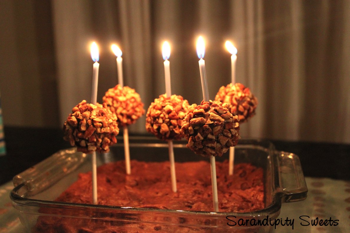 Sarandipity Sweets Happy Birthday Cake Pops!