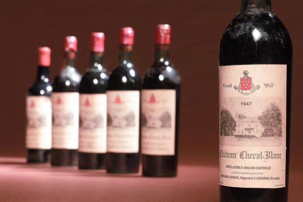 Las botellas de vino más caras de la historia y las peculiares anécdotas detrás de ellas