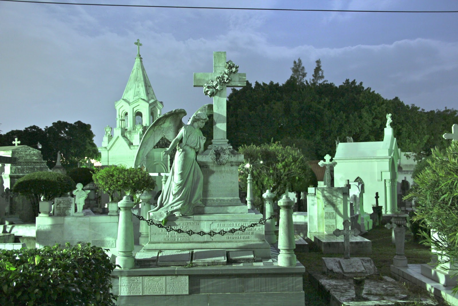 Fernando Martell Photography Cementerio de Los Ilustres, San Salvador, El Salvador