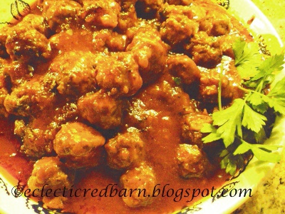 Eclectic Red Barn: Sweet and Sour Meatballs in Bowl
