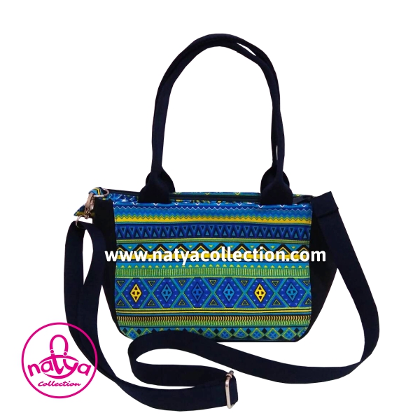 Tas Kanvas Wanita - Tas Cewek Motif Etnik Tribal Biru Natya Collection Tas Kanvas Wanita - Tas Cewek Motif Etnik Tribal Biru Natya Collection