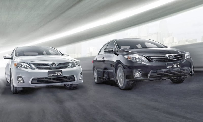 Altis 2015 Bandung: Mengarungi Jalanan Kota Kembang dengan Sedan Mewah