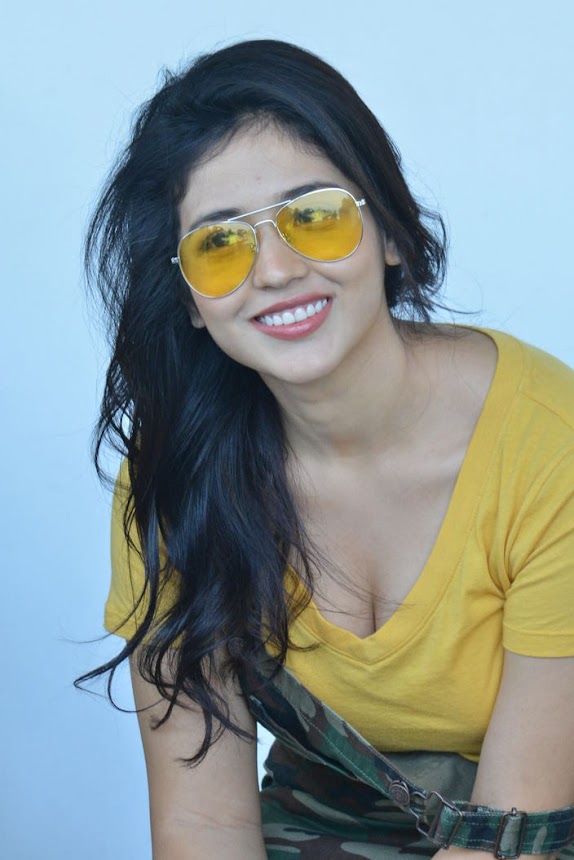 Priyanka Jawalkar at Taxiwaala Movie Press Meet