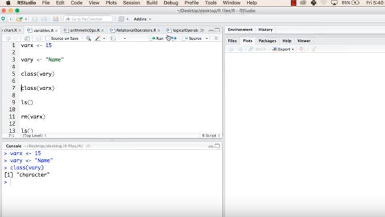 Variables and Data types in R Language ~ Computer Languages (clcoding)