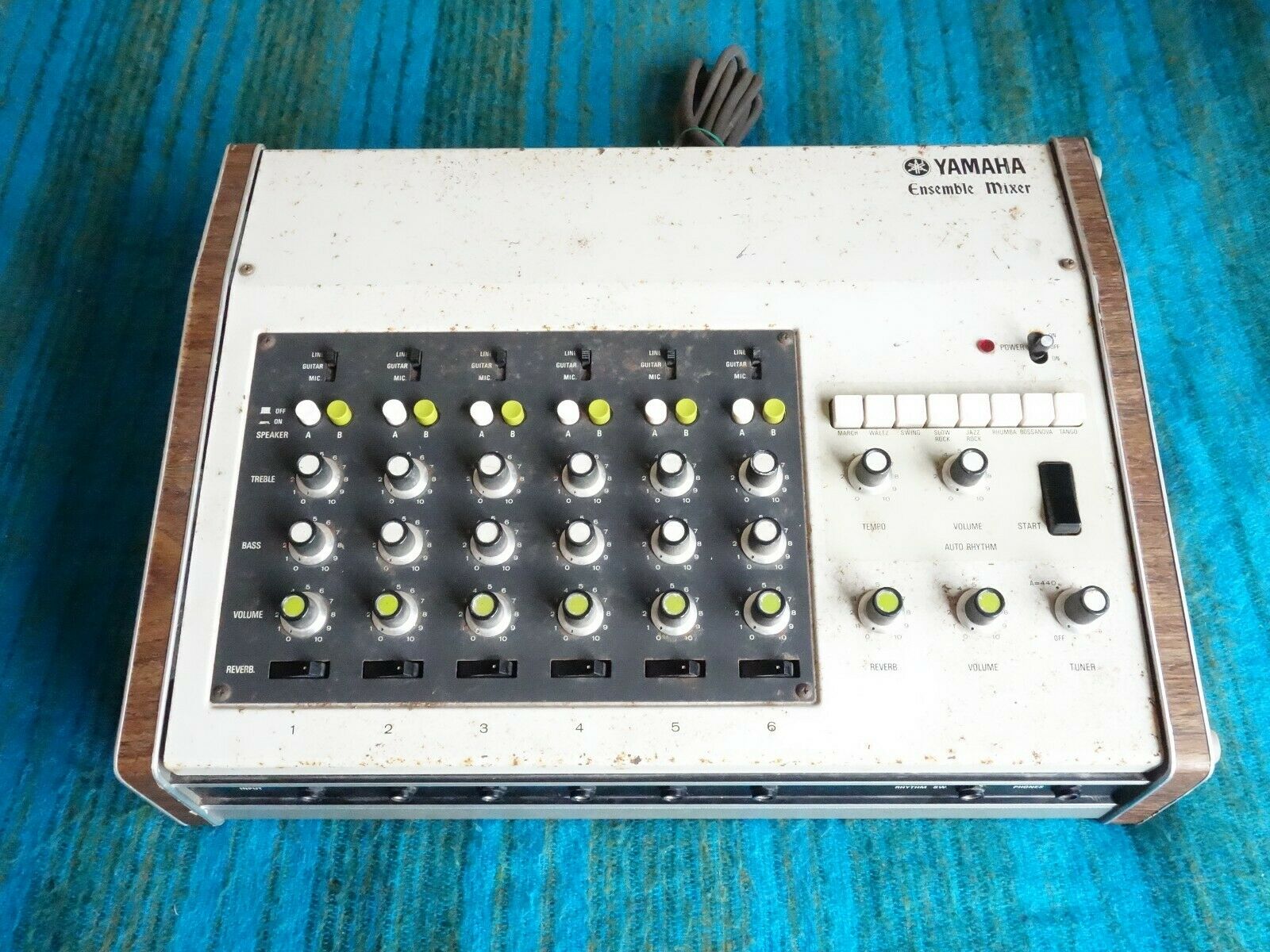 MATRIXSYNTH Yamaha EM90 Analog Drum Machine Mixer w/ Spring Reverb