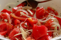 салат с помидорами и луком рецепт
