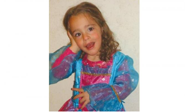 Despues de 7 años restos de la niña Paulette son cremados; el cuerpo ya no es elemento de prueba en el caso
