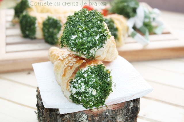 Cornete cu crema de branza