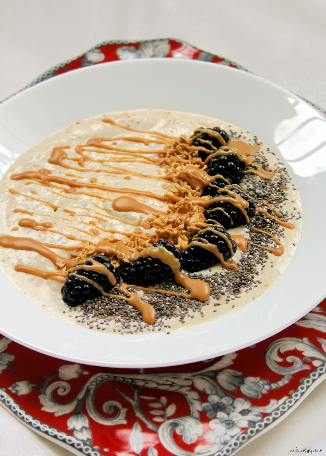 Jo and Sue Peanut Butter Smoothie Bowl