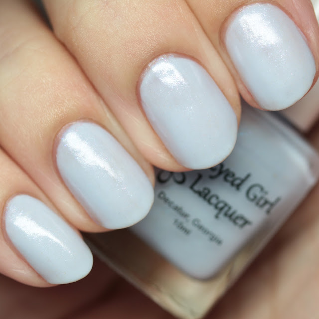 Blue-Eyed Girl Lacquer Hydrangea