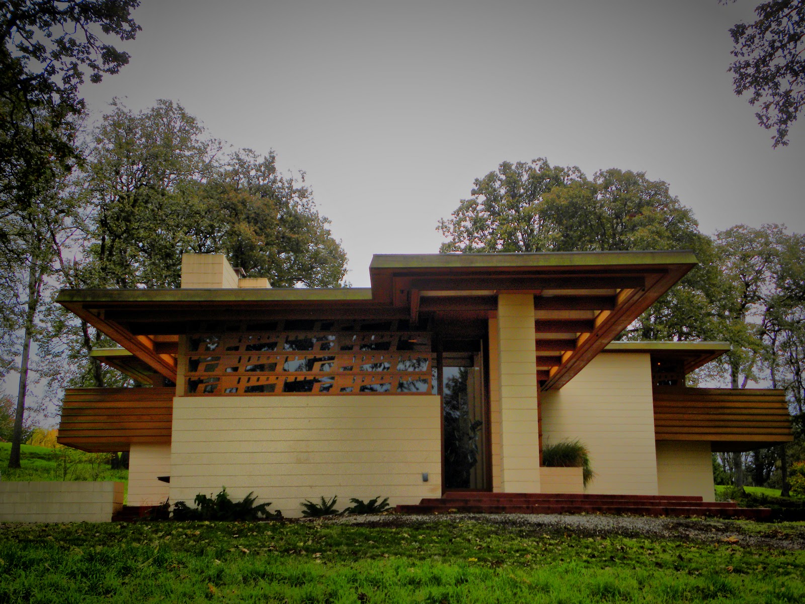 История и теория дизайна от Александра Подгорного Дом Гордонов (Gordon House) Фрэнк Ллойд Райт