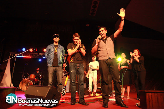 one world puerto rico jovenes