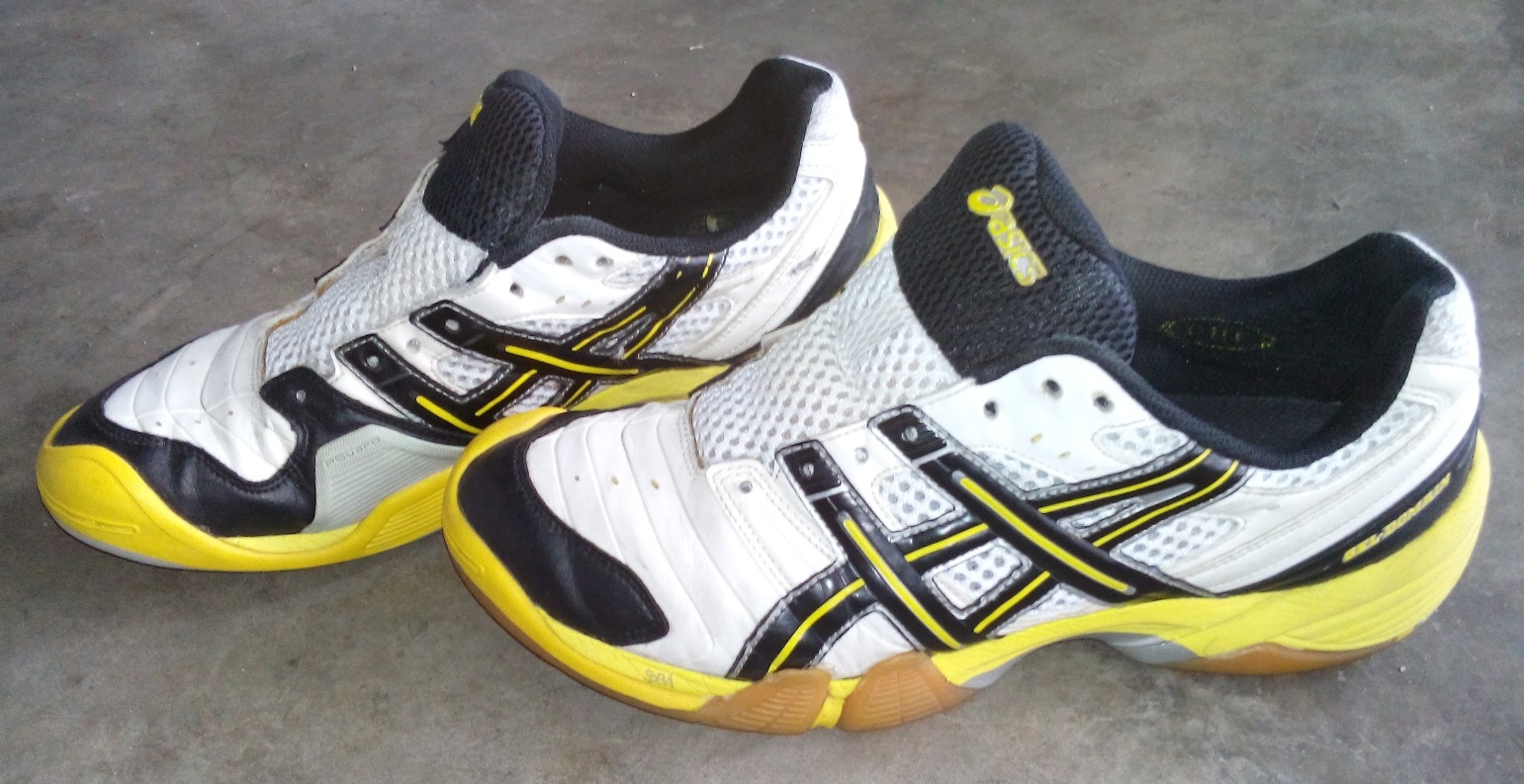 kasut asics gel