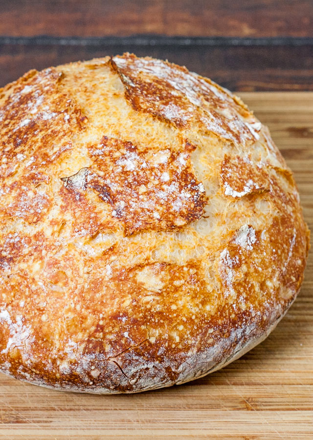 4 No-Knead Crusty Artisan Dutch Oven Bread - Nature Whisper