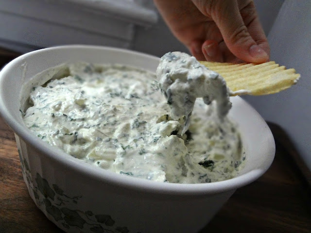 Sour Cream, Spinach, and Onion Dip (Lightened Up)