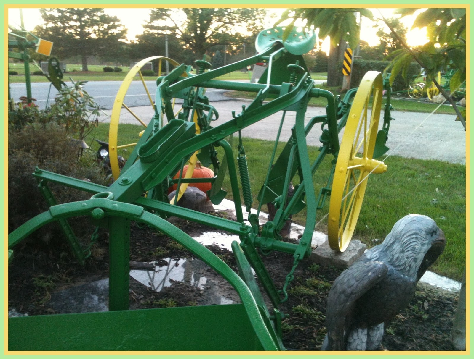 PezRich John Deere Horse Drawn