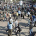 مواجهات عنيفة بين طلاب الإخوان وقوات الأمن أمام المدينة الجامعية للأزهر 