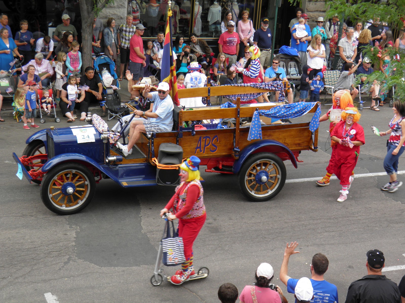 walking flagstaff flagstaff 4th of july parade