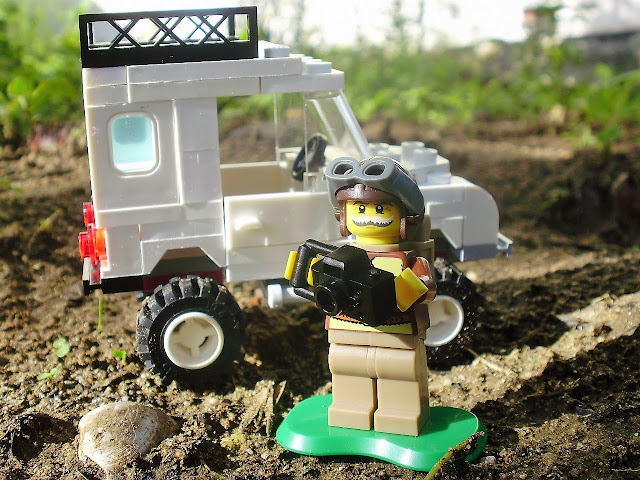 MOC LEGO Aventura de Sir David Attenborough