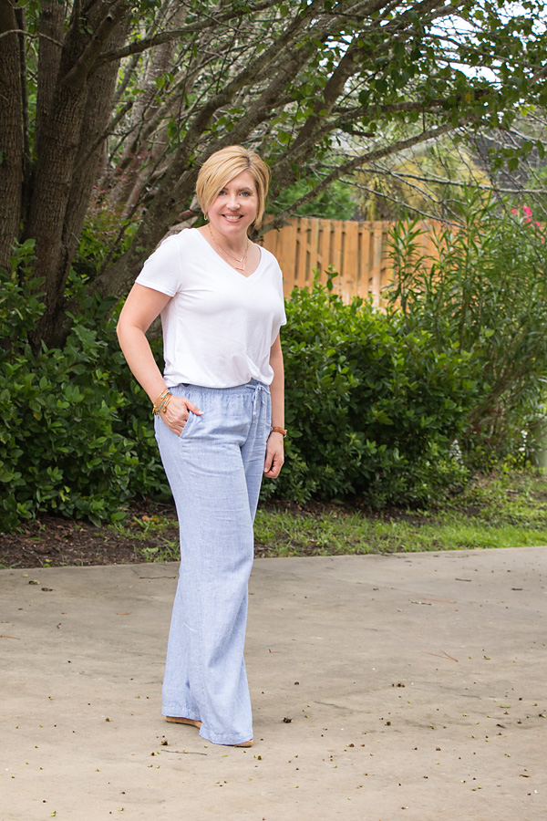 Best Tops To Wear With Wide Leg Linen Pants