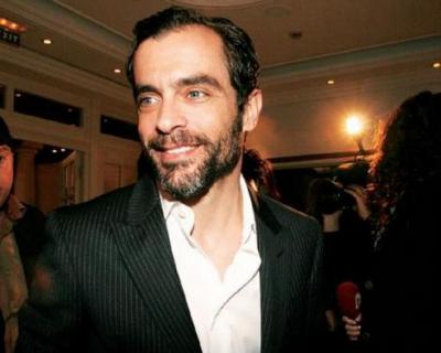markoulakis.jpg