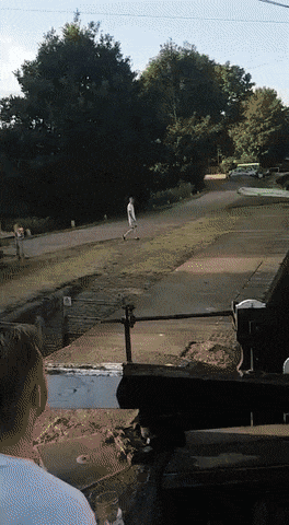 4.gif