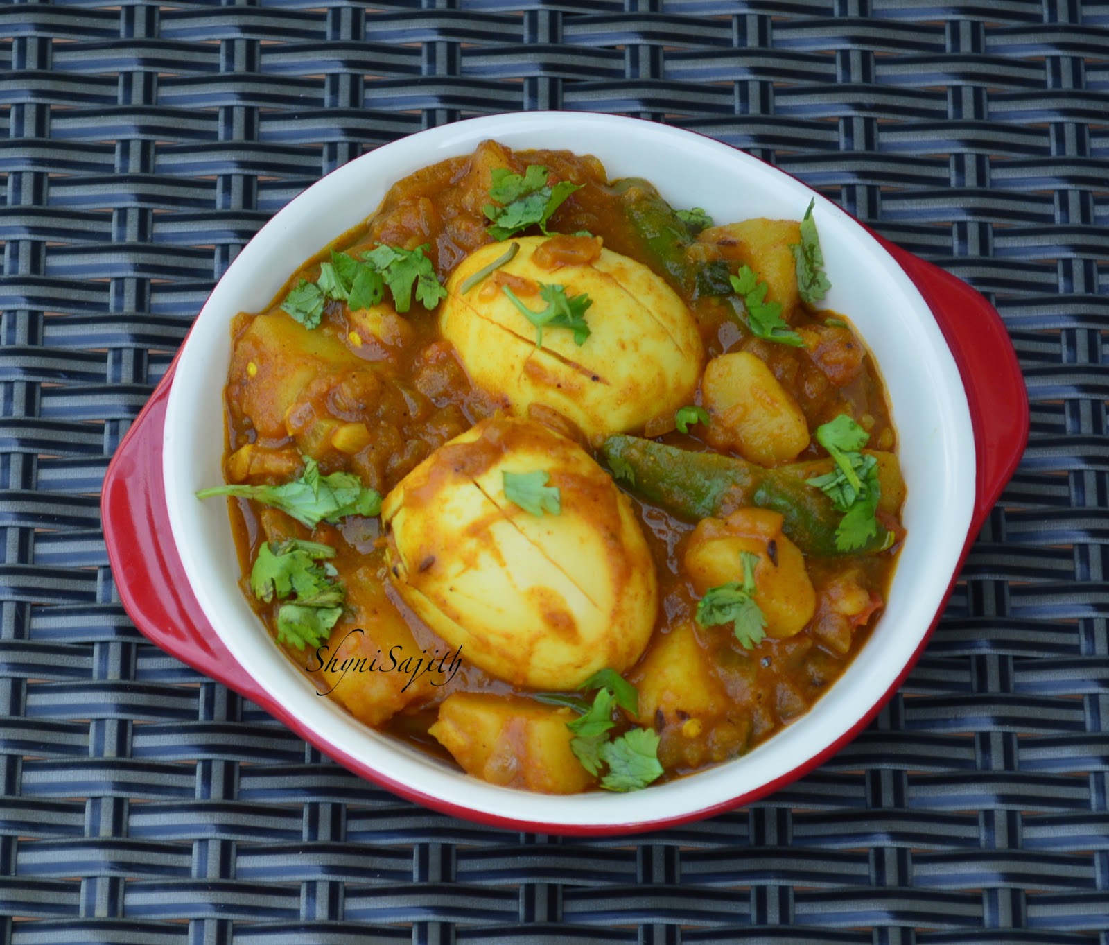 My Cooking Experiments......... Potato Egg Curry (Aloo Egg Curry)