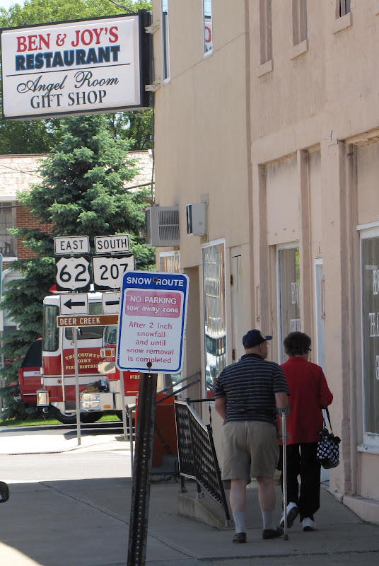 Banjo52 Ben and Joy's, Mt. Sterling, Ohio, near Deer Creek State Park