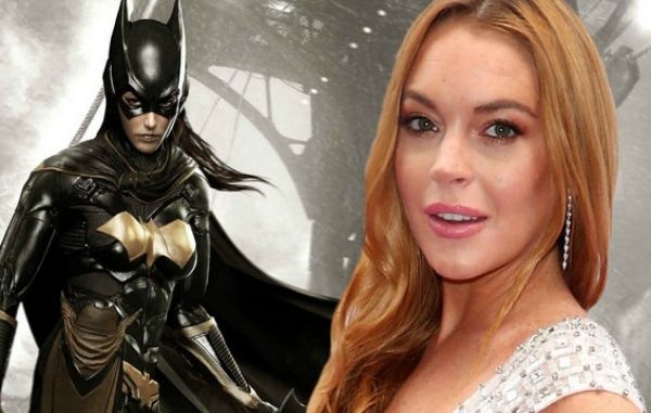 Lindsay Lohan le pide ayuda a Batman para ser la nueva Batgirl
