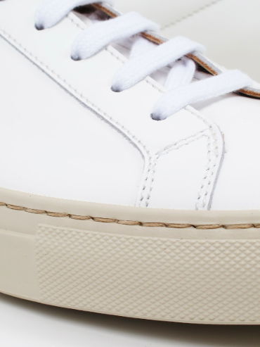 The Easy Lowdown: Common Projects Vintage Low Sneaker | SHOEOGRAPHY