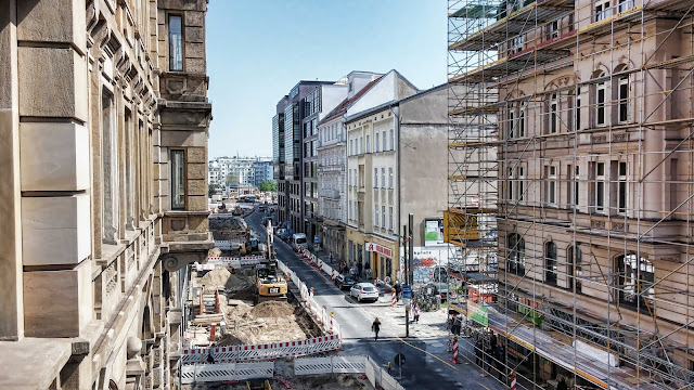 Baustelle Straßenbauarbeiten, Invalidenstraße / Chausseestraße, 10115 Berlin, 25.04.2014