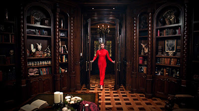 Satanic Panic 2019 Rebecca Romijn Image 3