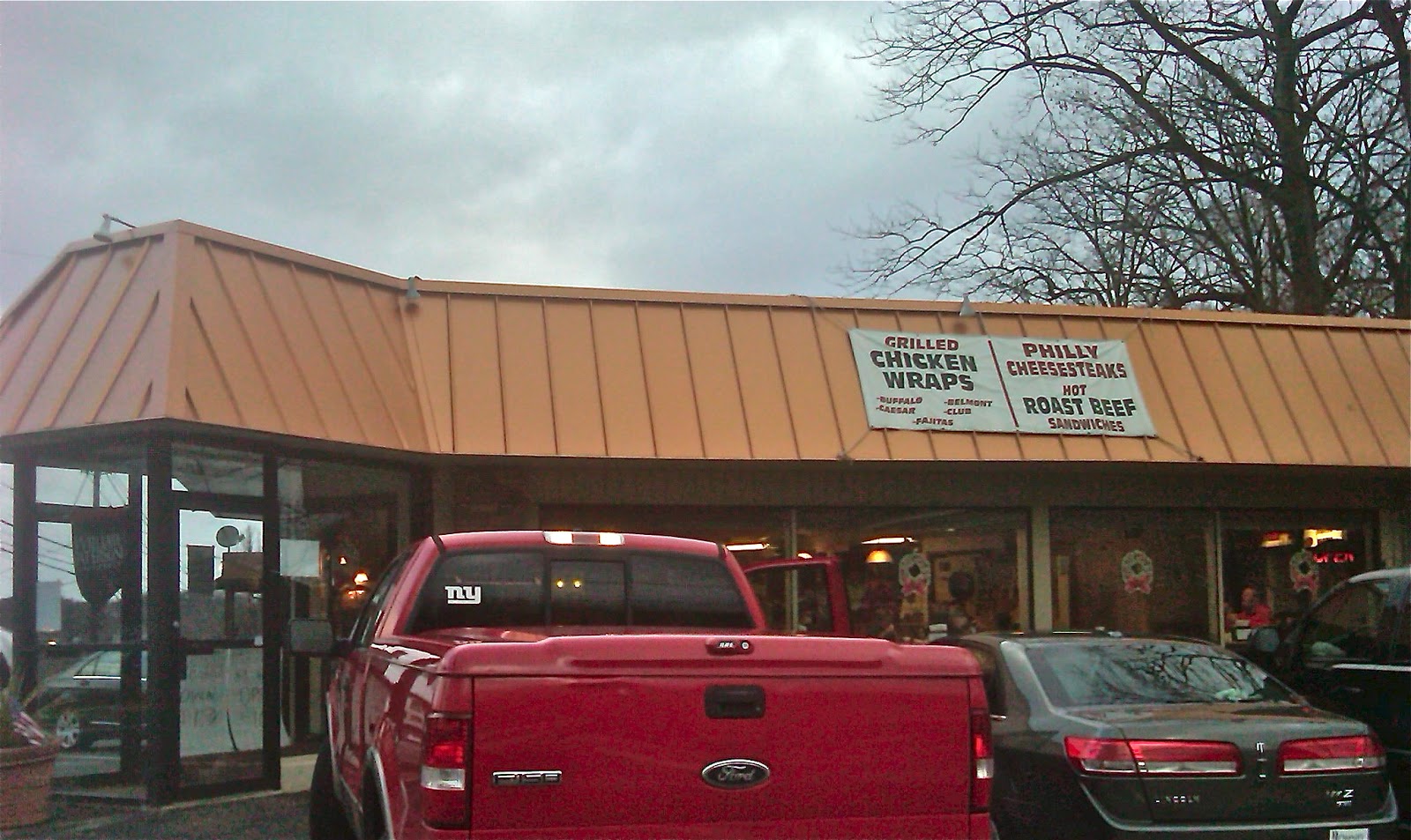 Bill Cianci's (Mostly) Burger Reviews The Belmont Grill, North Haledon, NJ