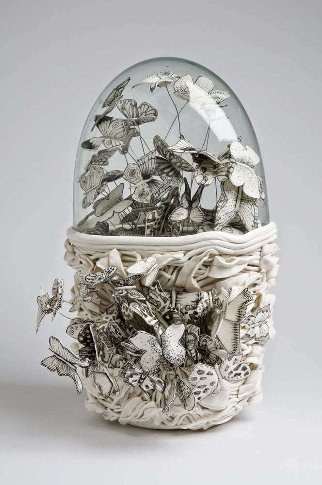 15-Butterfly-Bubble-Katharine-Morling-Porcelain-Sculptures-www-designstack-co
