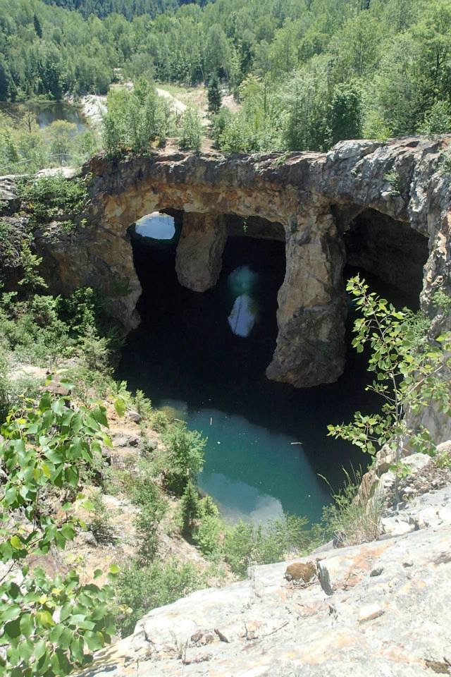 Lac Simon "One Lake One Chance" La Mine WallingfordBack