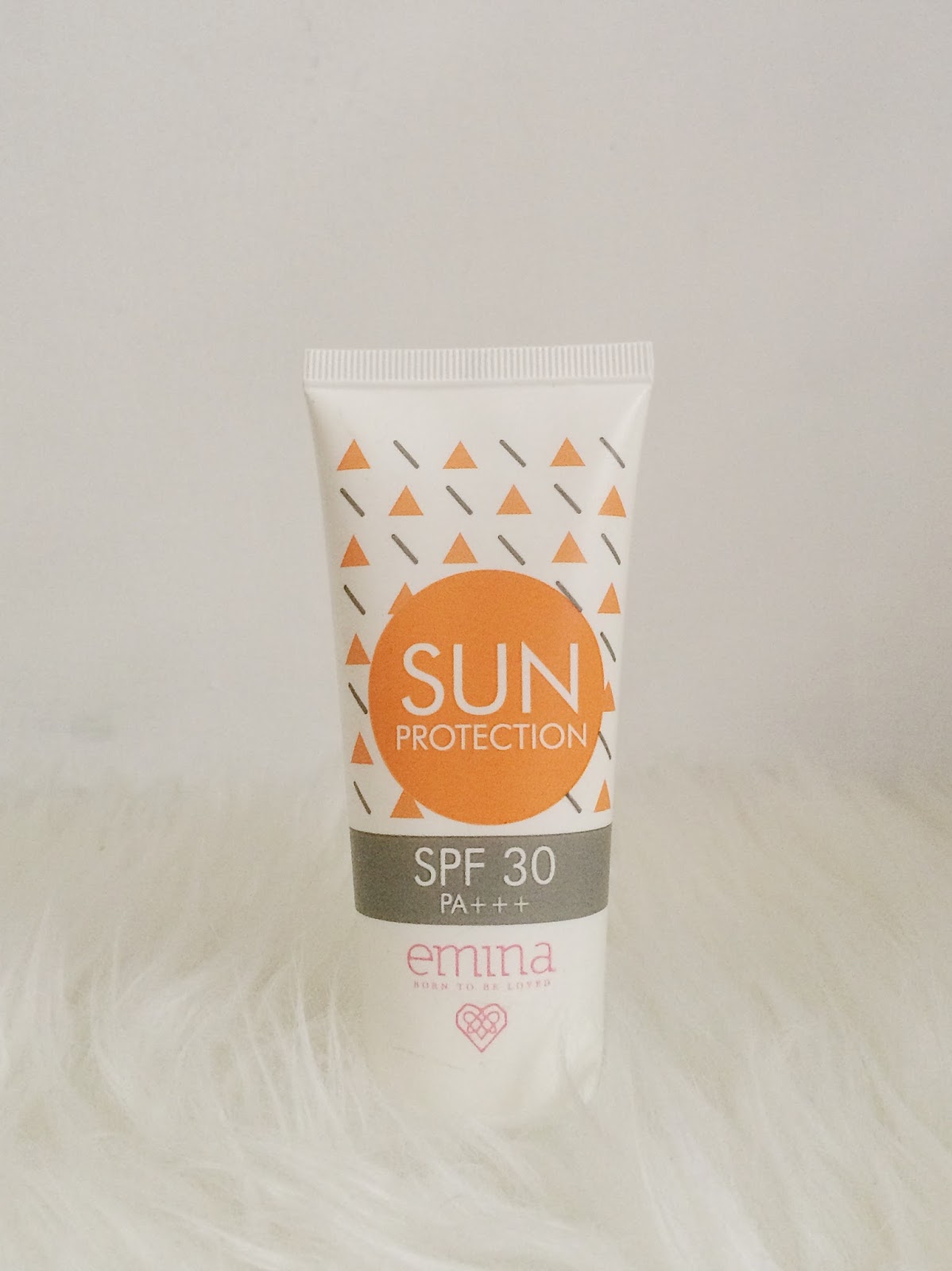 Review Emina Sun Protection SPF 30 PA +++ Herstory Journal