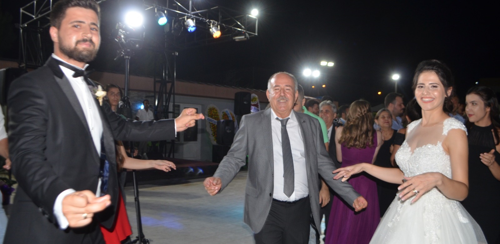 En mutlu günlerinde acı görüntü En mutlu günlerinde acı görüntü