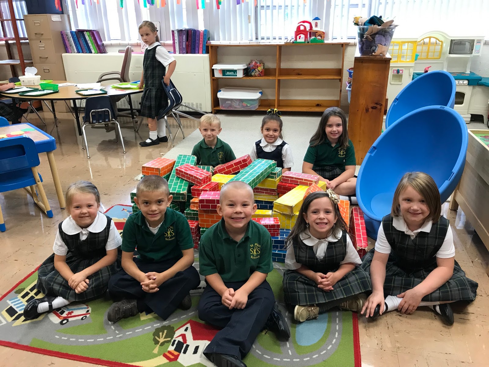  St. Pius Kindergarten: Noah's Ark Illustration 