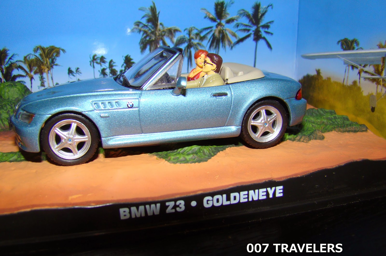 Voiture James Bond 007 Goldeneye BMW Z3 ROADSTER 1/24 Test 4