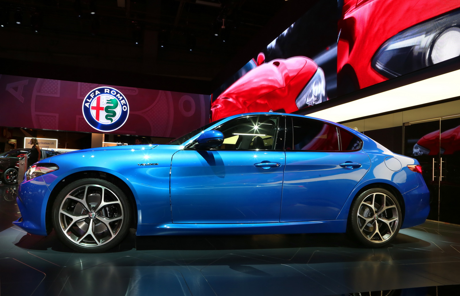 Alfa Romeo’s New 276HP Giulia Veloce Looks Like The Pick ...