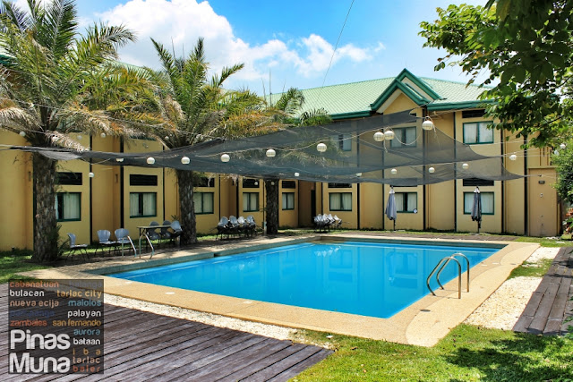Microtel Cabanatuan Hotel Outdoor Swimming Pool