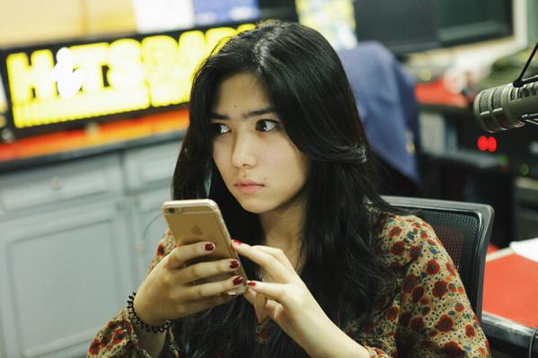 Biodata dan Profil Artis Isyana Sarasvati Biodata dan Profil Artis Isyana Sarasvati