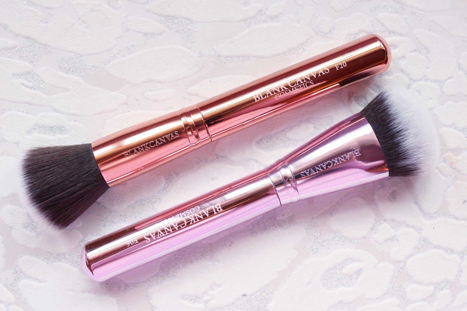 Blank Canvas Brushes & Sponge — Hannah Heartss