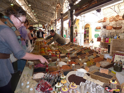 mercato provenzale di Antibes 