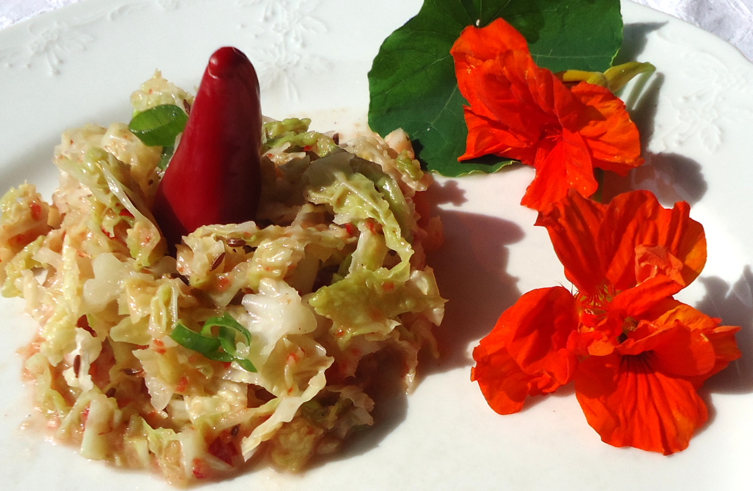 auchwas: Dinkel-Leberwurst-Maultaschen und lauwarmer Wirsingsalat